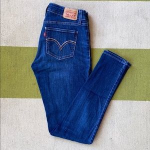 LEVI’S 535 Super Skinny